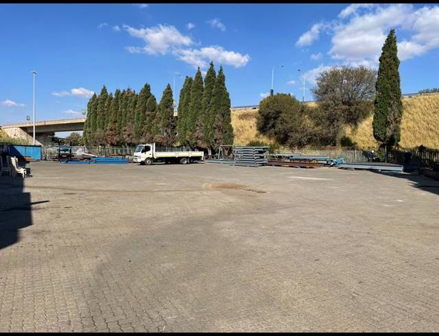 INDUSTRIAL PROPERTY TO RENT IN HENNOPSPARK